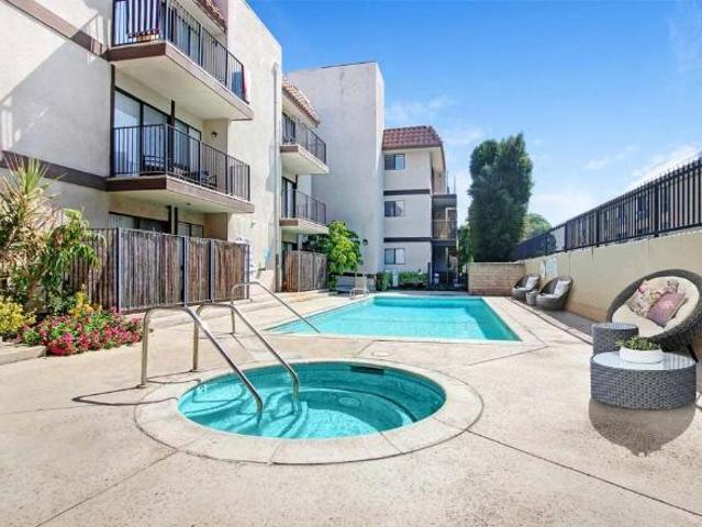 Apartment for rent in Reseda