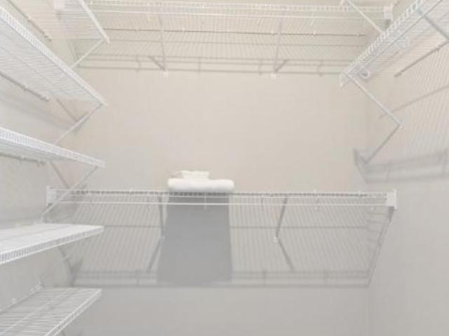 Apartment for rent in North Aurora