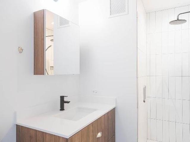 Apartment for rent in Chicago Park, Illinois