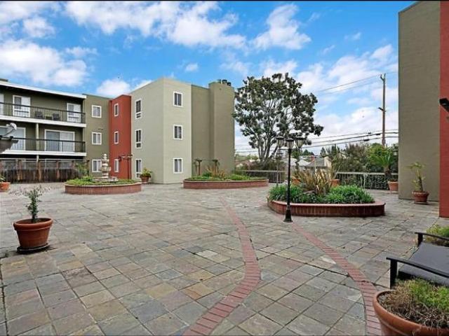 Apartment for rent in San Leandro, California
