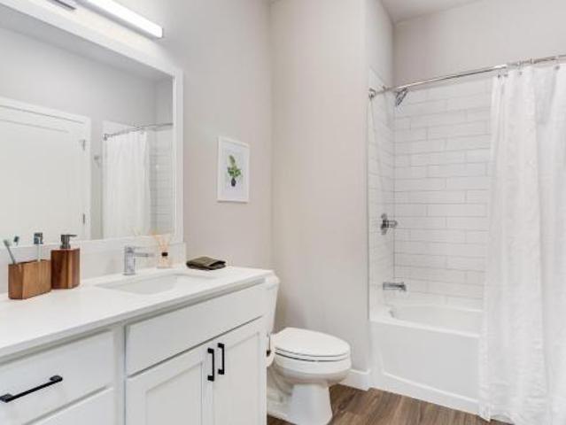 Apartment for rent in Downers Grove, DuPage County