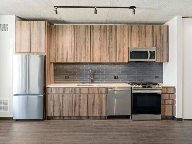 Condo for rent in Chicago Park, Illinois