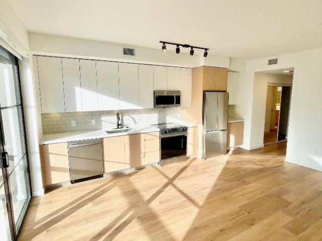 Condo for rent in North Miami, Florida