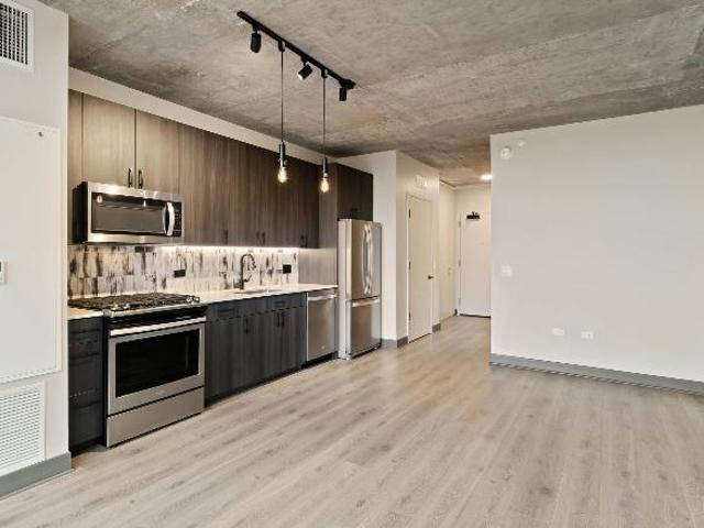 Condo for rent in Chicago Park, Illinois