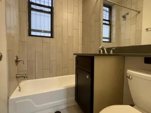 Condo for rent in Chicago Park, Illinois