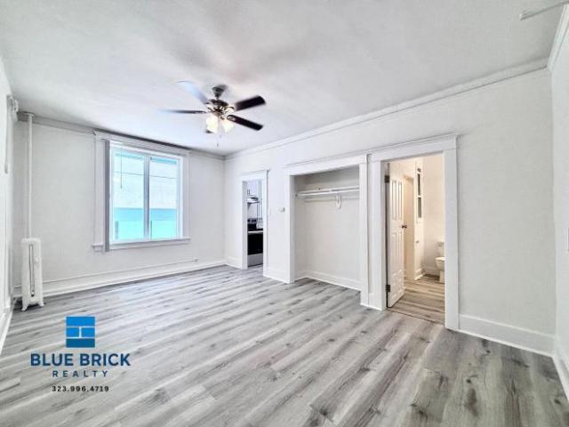 Condo for rent in Canoga Park, California
