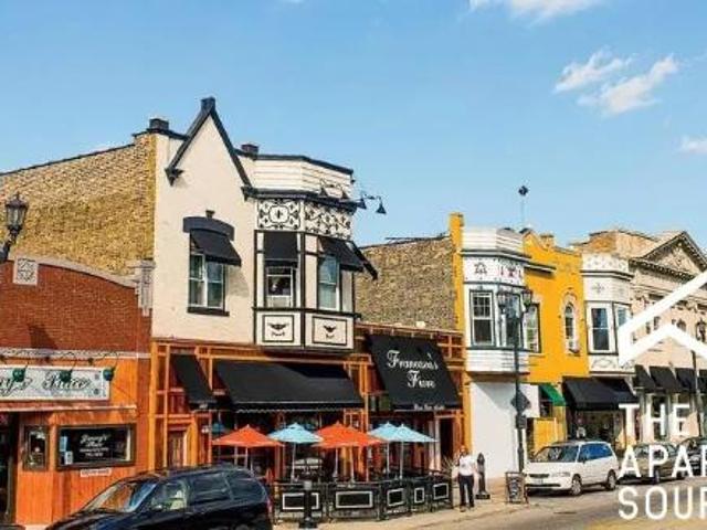 Condo for rent in Forest Park, Illinois