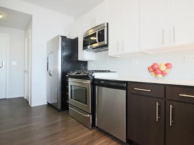 Condo for rent in Chicago Park, Illinois