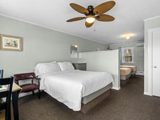 Condo for rent in Maine
