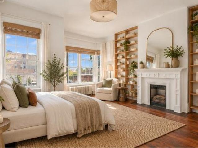 Townhouse for rent in Newark, New Jersey