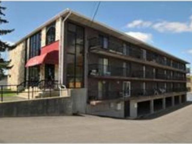 Townhouse for rent in Framingham