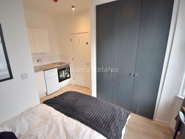 Studio for rent in Battle, Reading