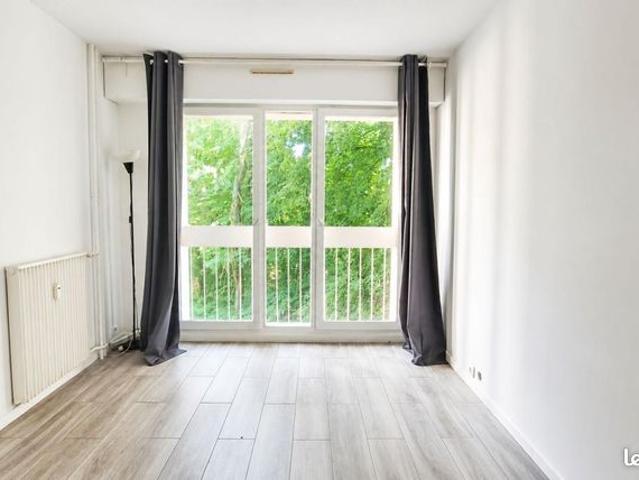 Appartement vente à Évry, Petit-bourg