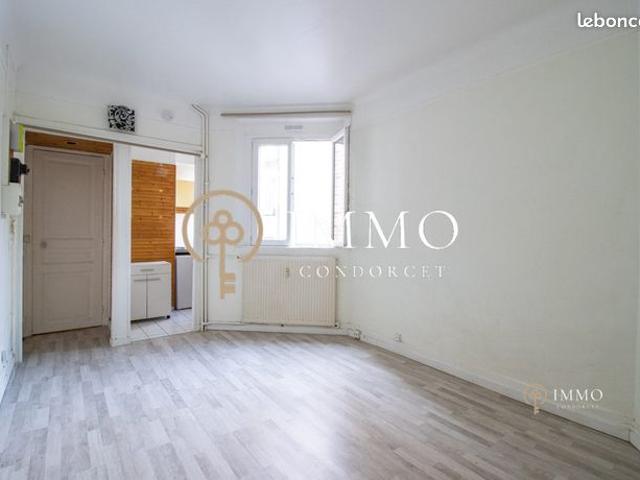 Appartement vente à Paris, Île-de-France