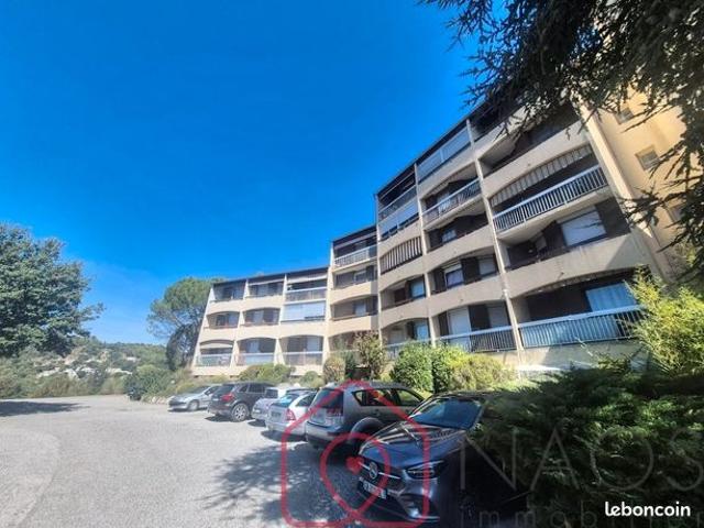 Appartement vente à Gréoux-les-Bains, Alpes-de-Haute-Provence