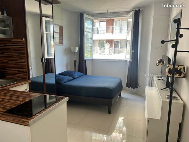 Appartement vente à Paris, Île-de-France