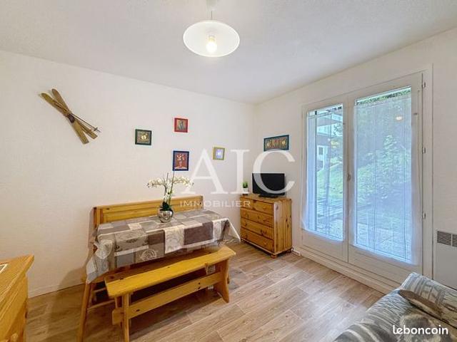 Appartement vente à Bonneville, Demi-quartier