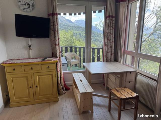 Appartement vente à Uvernet-Fours, Alpes-de-Haute-Provence