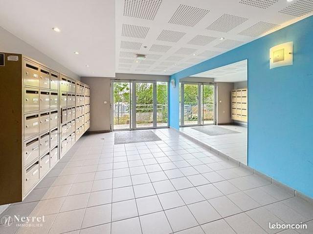 Appartement vente à Saint-Genis-Laval, Rhône