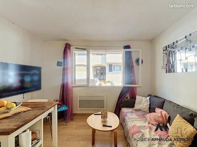Appartement vente à Arrondissement de Toulon, Saint-cyr-sur-mer