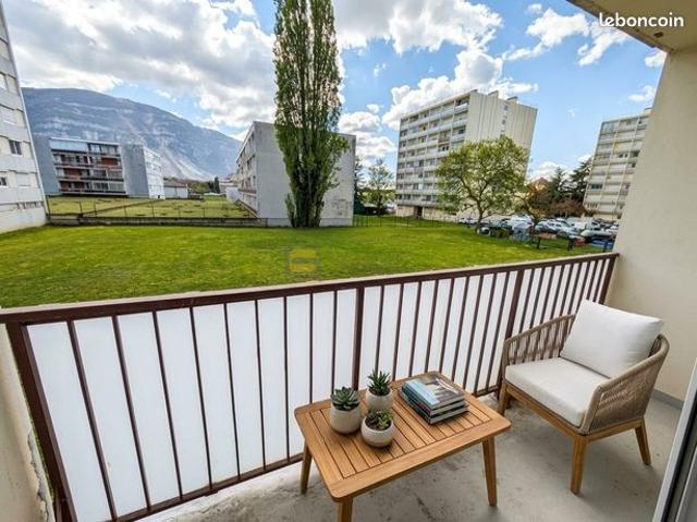 Appartement vente à Gaillard, Haute-Savoie