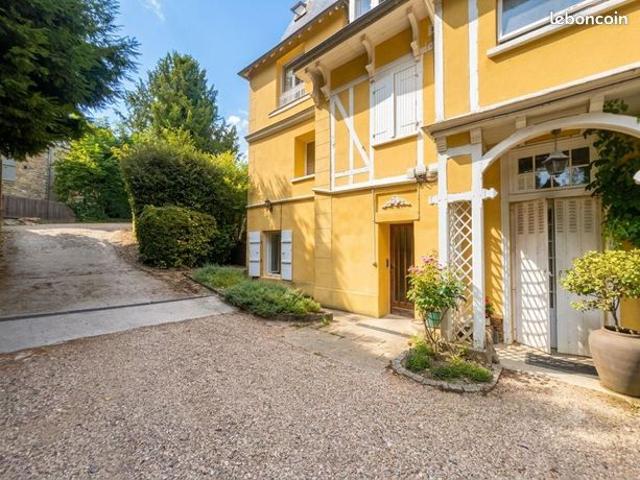 Appartement vente à Saint-Germain-en-Laye, L'etang-la-ville