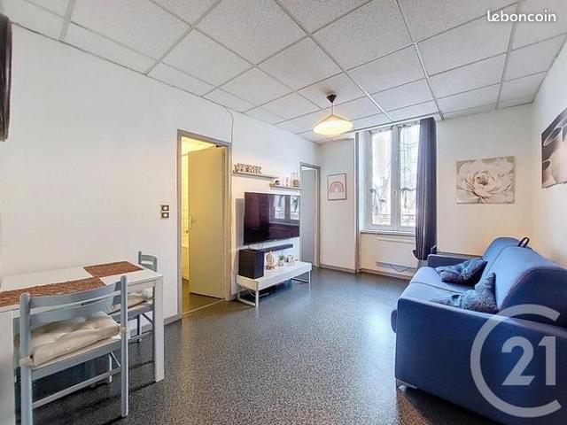 Appartement vente à Neufchâteau, Vittel