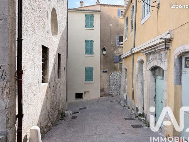 Appartement vente à Arrondissement de Toulon, Hyères