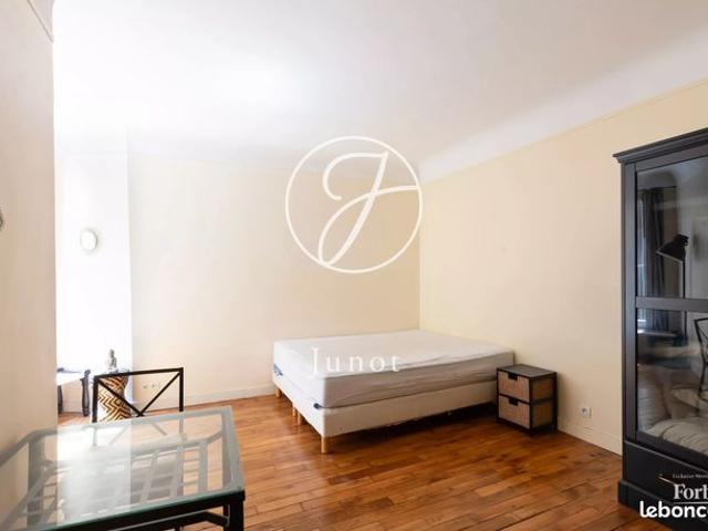 Appartement vente à Paris, Île-de-France