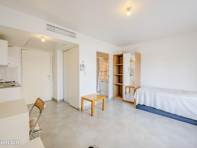 Appartement vente à Arrondissement de Toulon, Hyères