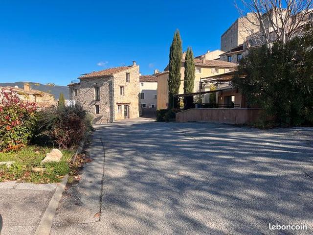 Appartement vente à Apt, Caseneuve