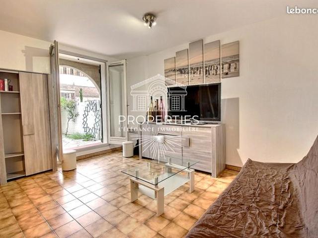 Appartement vente à Arrondissement de Toulon, La Londe-les-maures