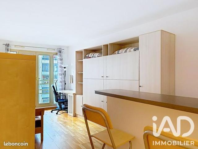 Appartement vente à Paris, Île-de-France