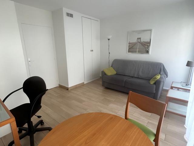 Studio location à Paris, Île-de-France
