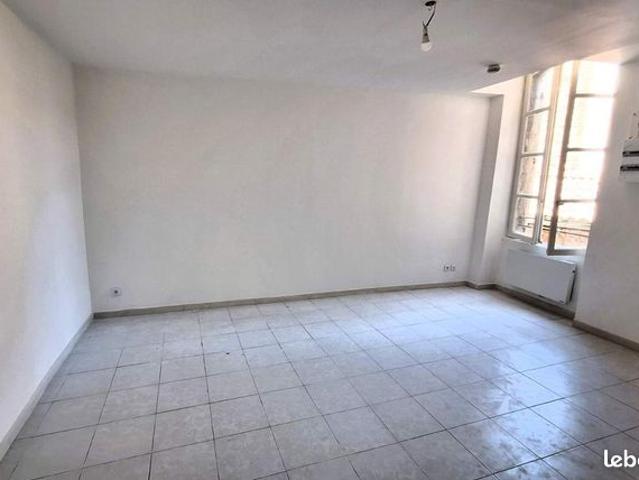 Appartement vente à Aix-en-Provence, Lançon-provence