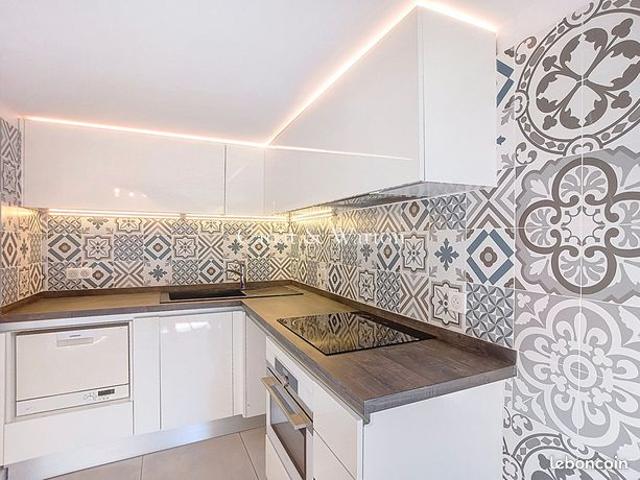 Appartement vente à Arrondissement de Draguignan, Saint-raphaël
