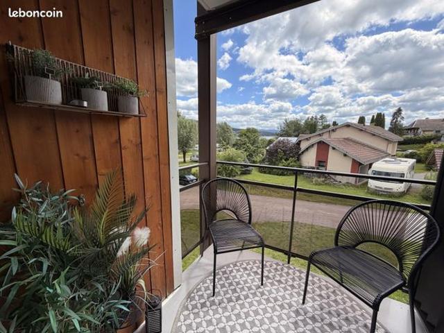 Appartement vente à Pontarlier, Saint-point-lac