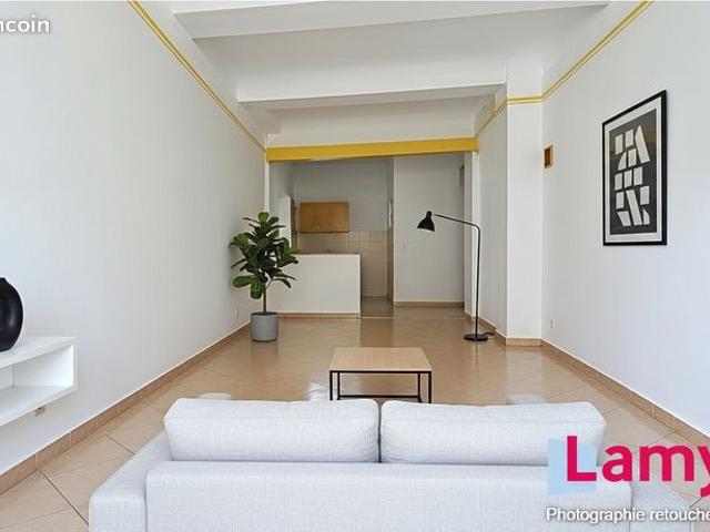 Appartement vente à Aix-en-Provence, Aix-en-provence