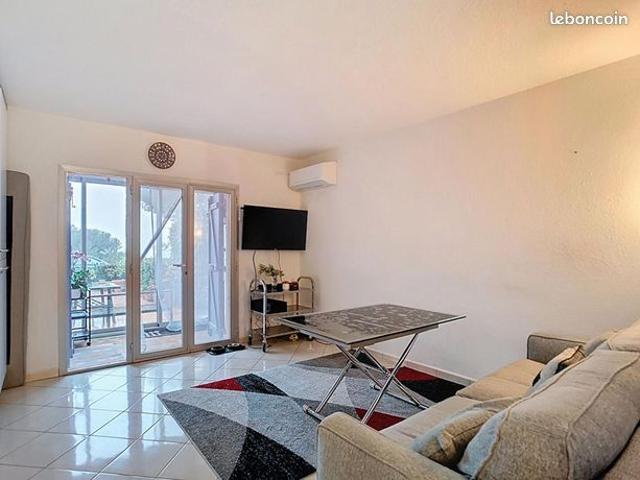 Appartement vente à Arrondissement de Draguignan, Saint-raphaël