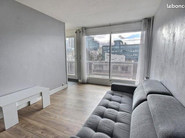 Appartement vente à Courbevoie, Hauts-de-Seine