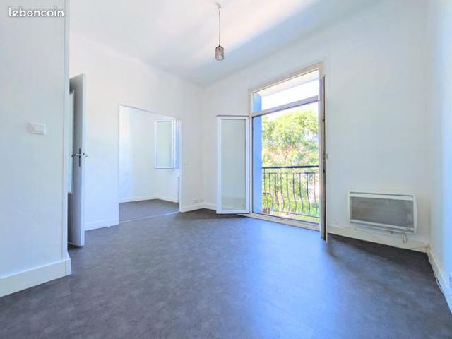 Appartement vente à Marseille, Roquefort-la-bédoule