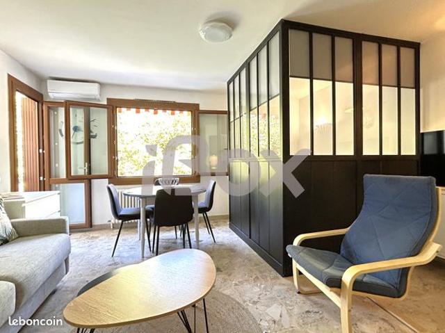 Appartement vente à Arrondissement de Toulon, Sanary-sur-mer