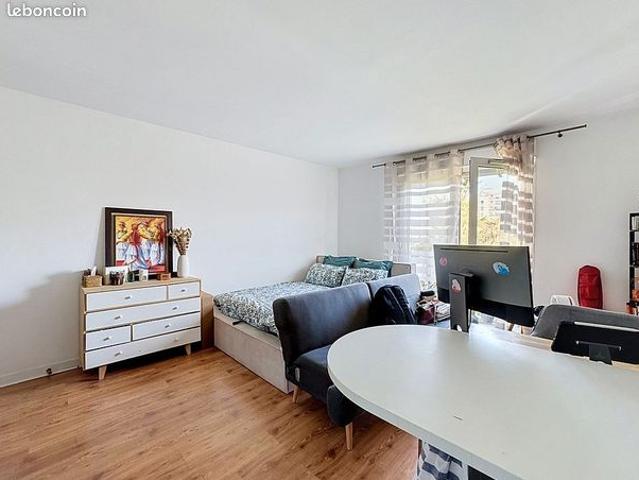 Appartement vente à Vanves, Hauts-de-Seine
