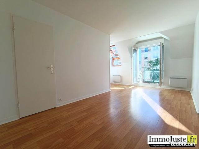 Appartement vente à Courbevoie, Hauts-de-Seine