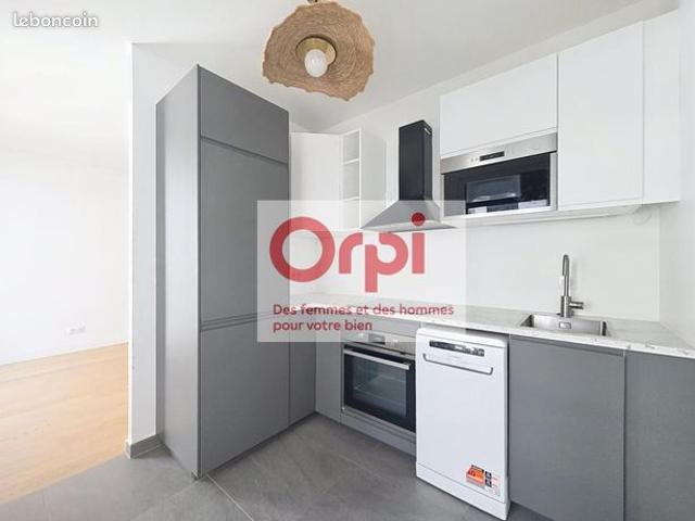Appartement vente à Issy-les-Moulineaux, Hauts-de-Seine