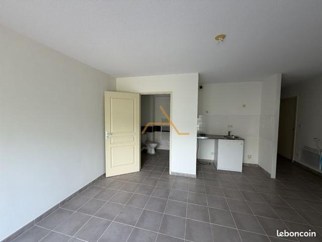 Appartement vente à Carpentras, Valréas