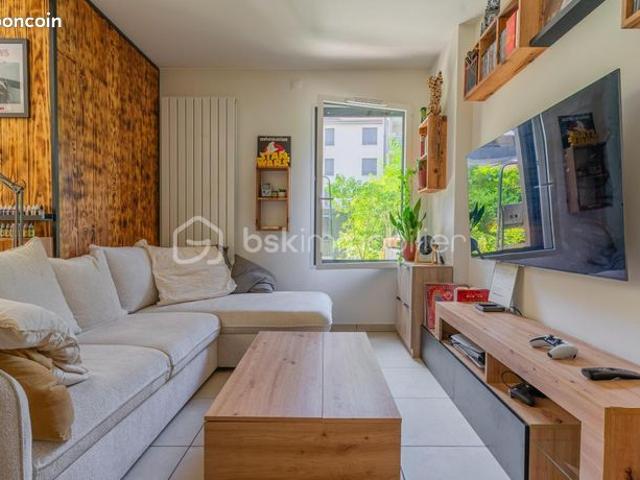 Appartement vente à Annecy, Poisy