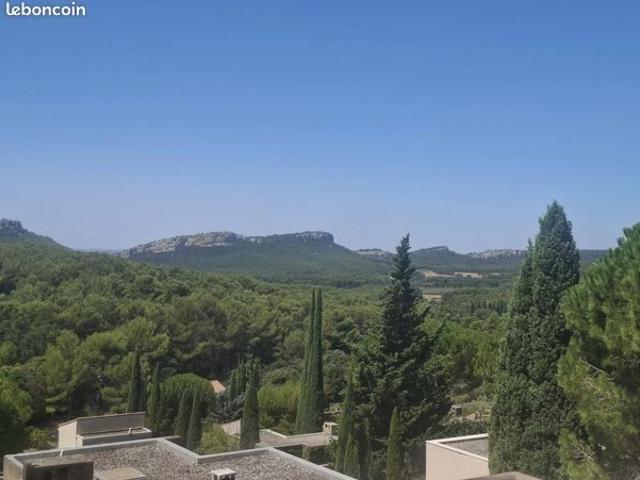 Appartement vente à Arles, Les Baux-de-provence