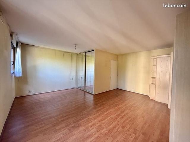 Appartement vente à Issy-les-Moulineaux, Hauts-de-Seine