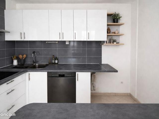 Appartement vente à Torcy, Saint-thibault-des-vignes